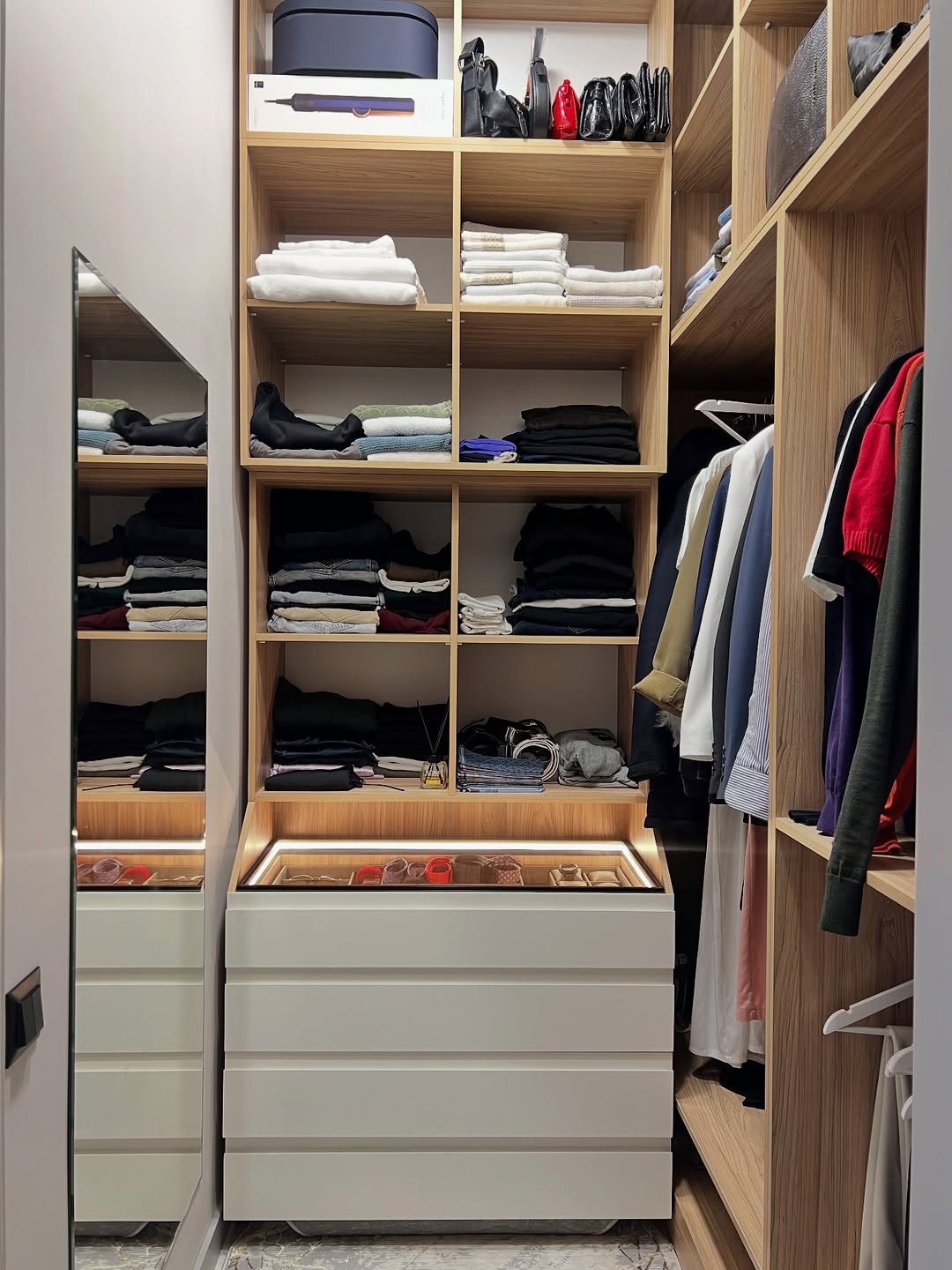 Accessories Collection